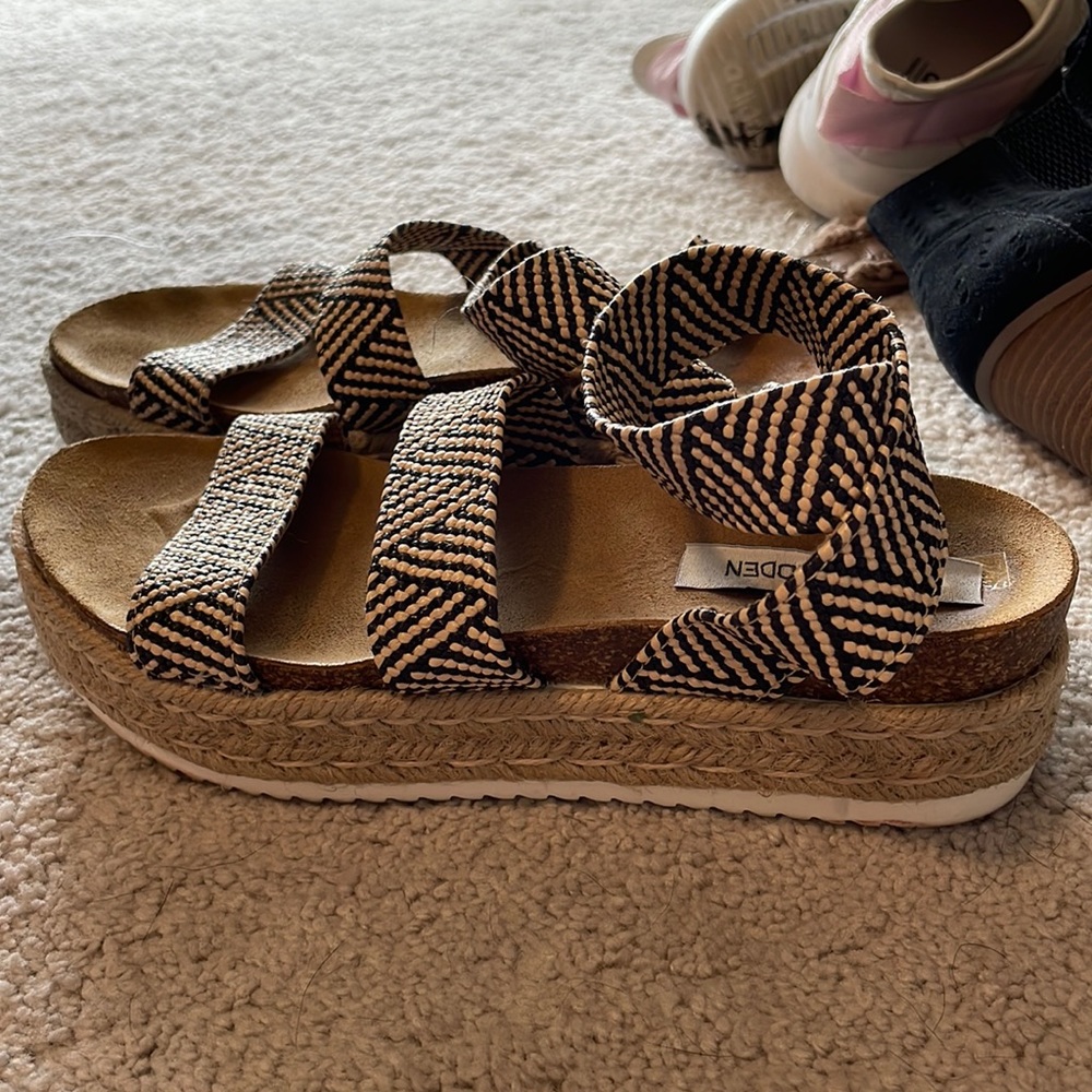 Steve Madden wedges